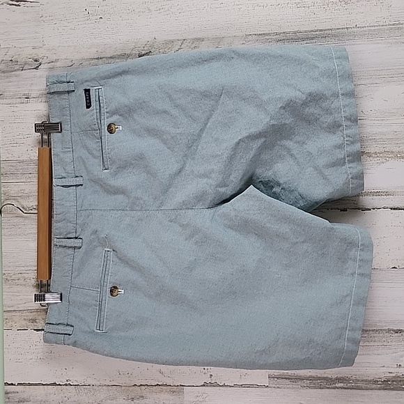 Chaps Belgian green 100% cotton flat front Bermuda shorts Size 38 9.5" inseam - Picture 3 of 8